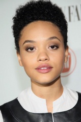 Kiersey Clemons - The Only Living Boy in New York